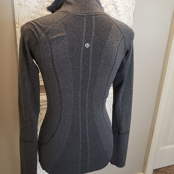 lululemon athletica Jackets & Blazers - Lululemon swiftly tech three quarter zip jacket